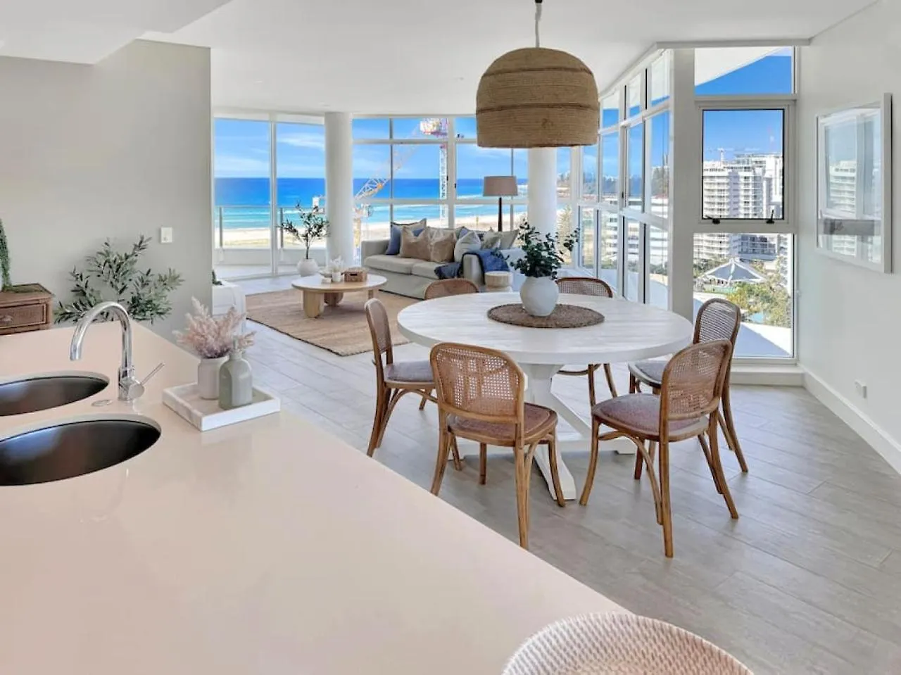 Apartamento Kirra Penthouse With Private Roof Terrace Gold Coast