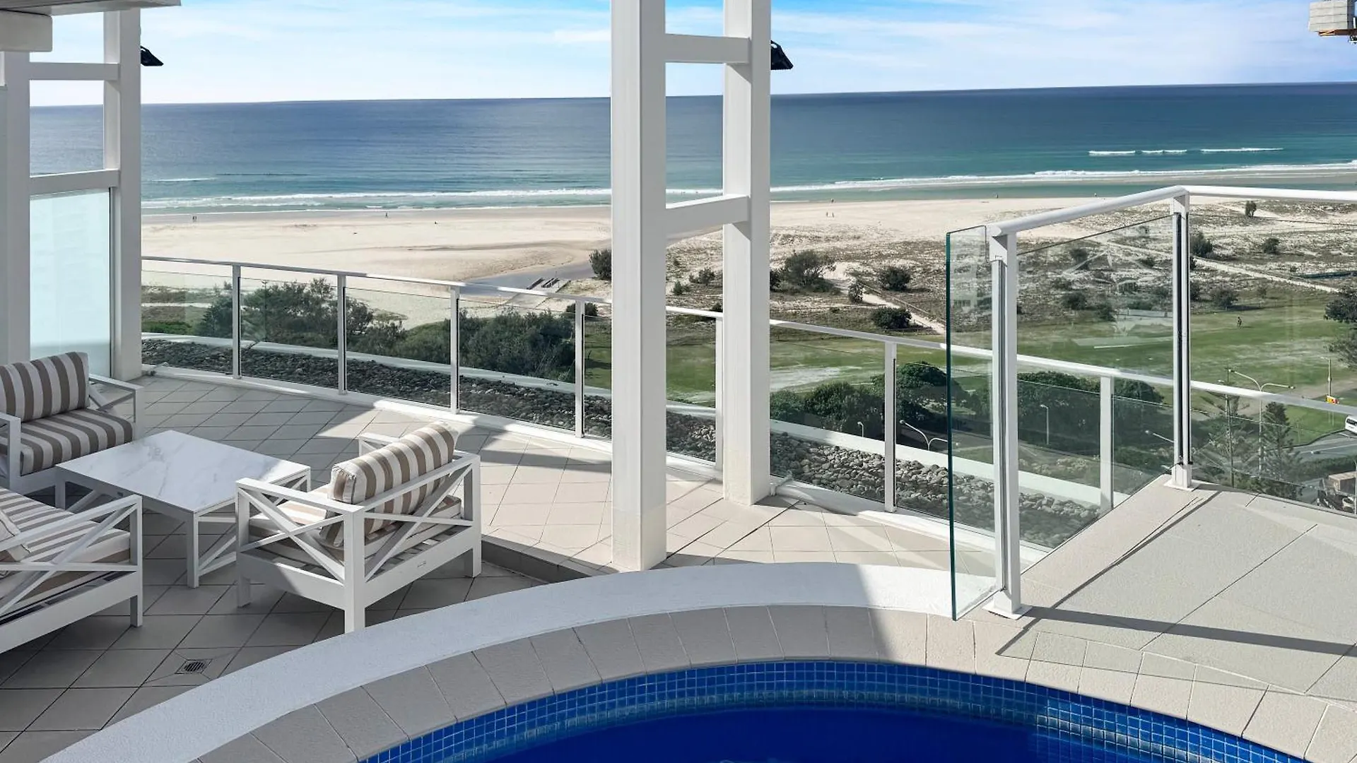 Kirra Penthouse With Private Roof Terrace Apartment Gold Coast