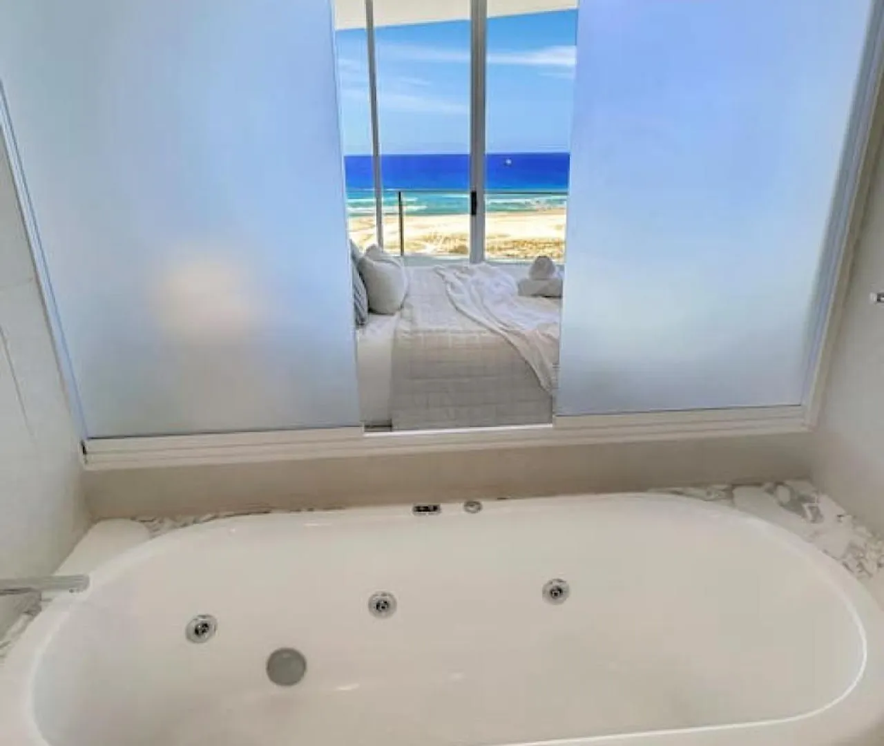 Kirra Penthouse With Private Roof Terrace Apartment Gold Coast
